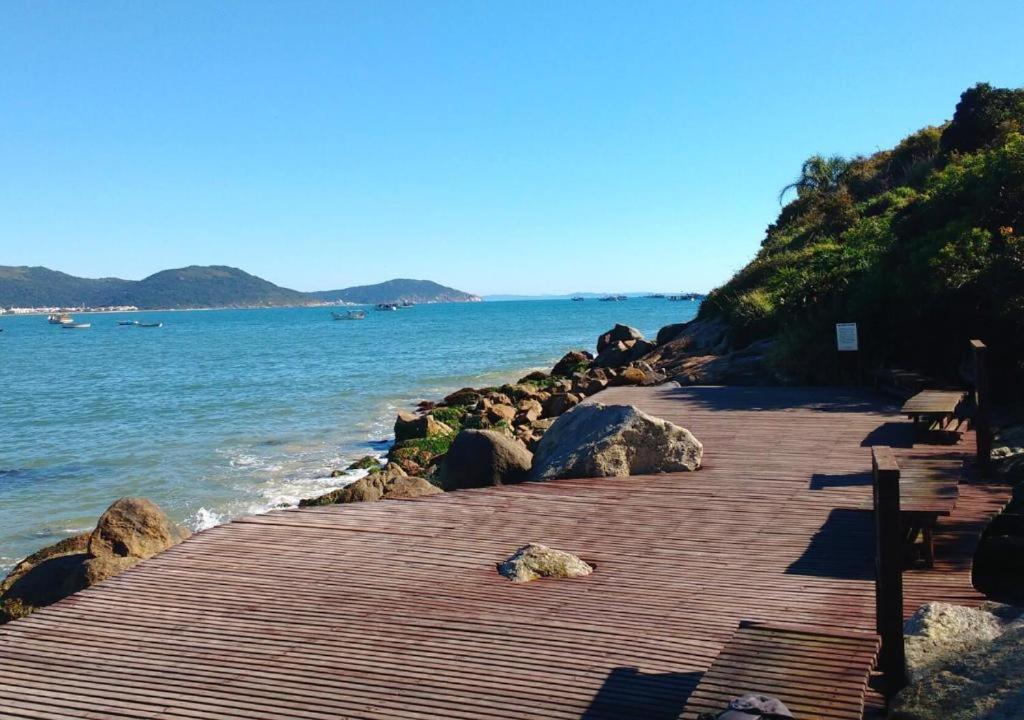 Quarto Nos Ingleses Em Casa Compartilhada,sem Banheiro Privativo Florianopolis