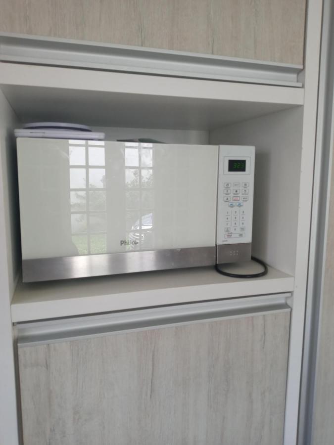 Homestay Quarto Nos Ingleses Em Casa Compartilhada,sem Banheiro Privativo *